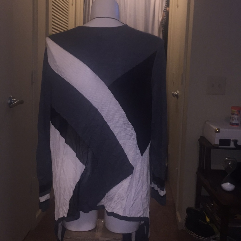 Sweater - Picture 3 of 3